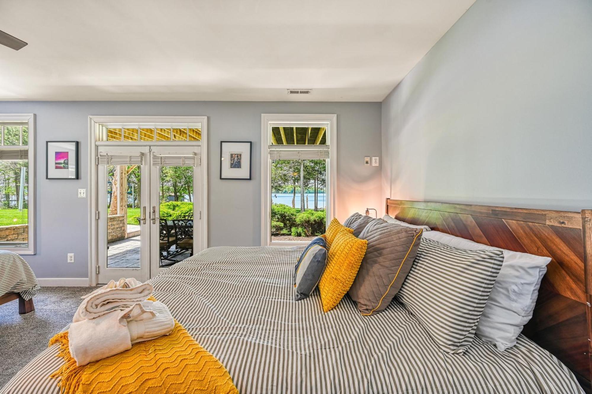 Silver Sands Glenora Bagian luar foto